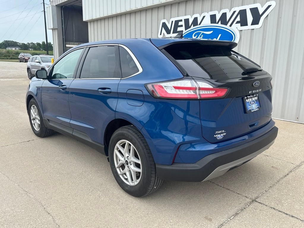 Certified 2023 Ford Edge SEL w/ Convenience Package AWD/4WD image 7