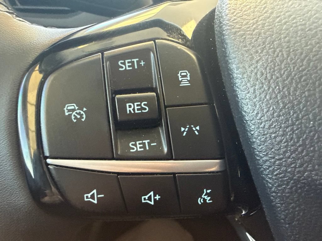 Certified 2023 Ford Escape Platinum AWD/4WD image 20