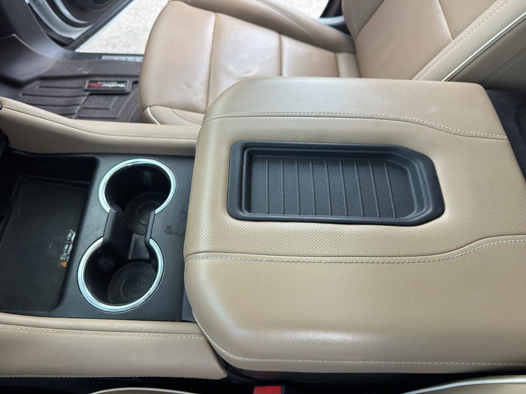 Used 2023 Chevrolet Tahoe Premier RWD image 15