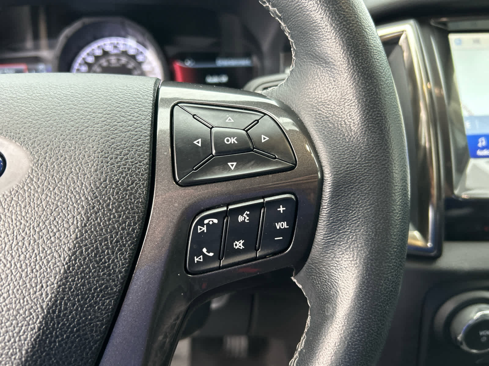 Certified 2020 Ford Ranger Lariat w/ Equipment Group 501A Mid image 33