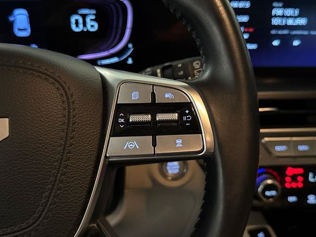 Used 2024 Kia Telluride S FWD image 19