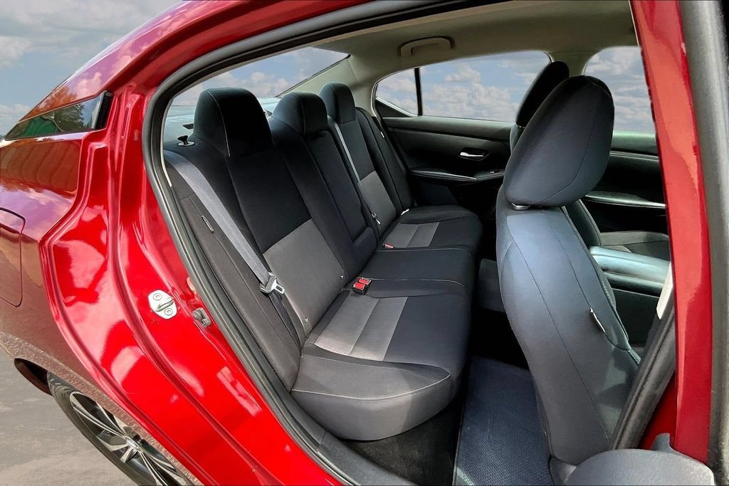Used 2021 Nissan Sentra SV FWD image 26