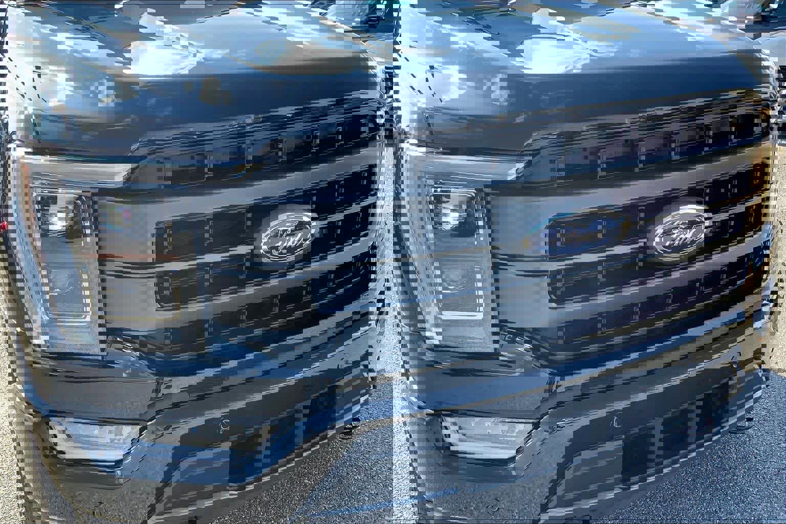 Certified 2023 Ford F150 Lariat w/ Equipment Group 502A High image 28