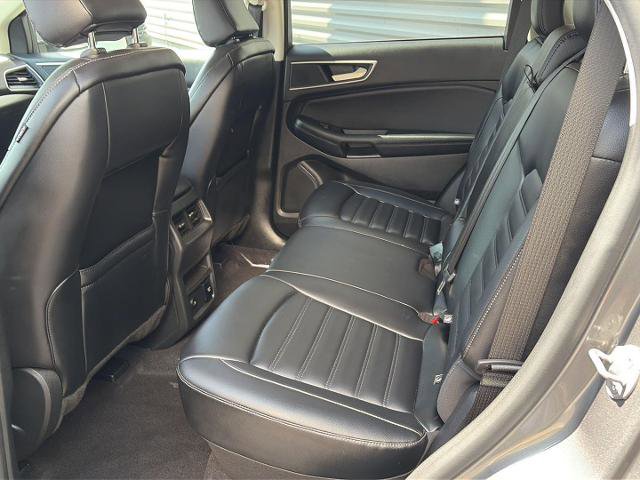 Certified 2024 Ford Edge SEL w/ Convenience Package AWD/4WD image 11