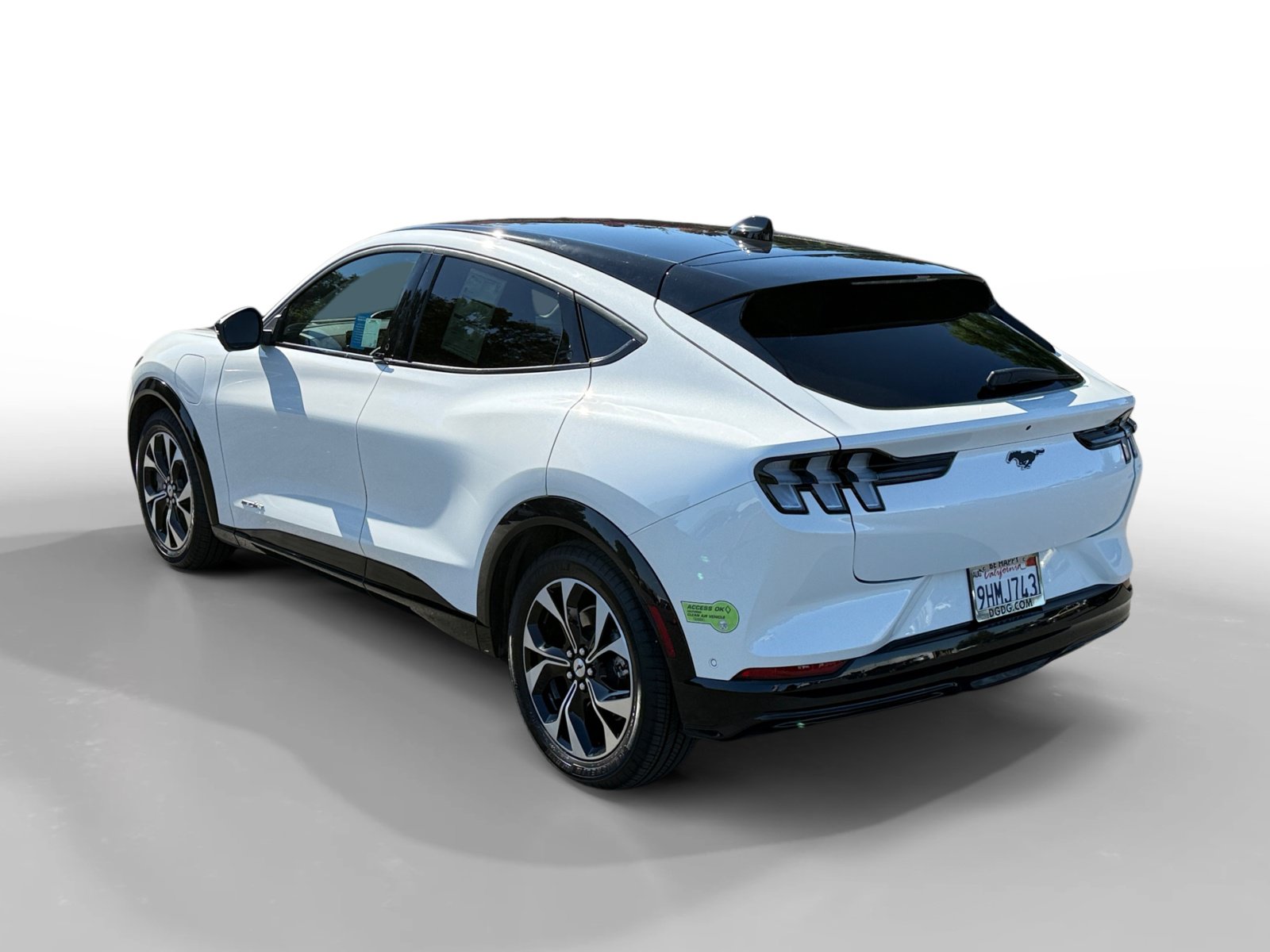 Certified 2023 Ford Mustang Mach-E Premium RWD image 3