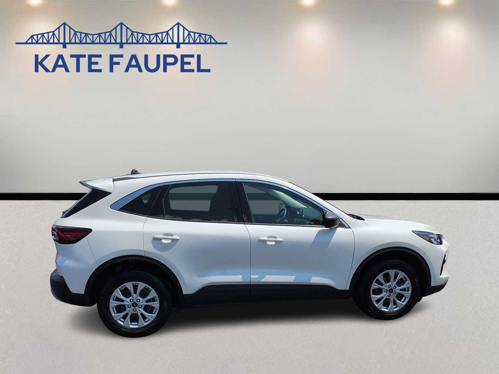 Certified 2023 Ford Escape Active AWD/4WD image 8
