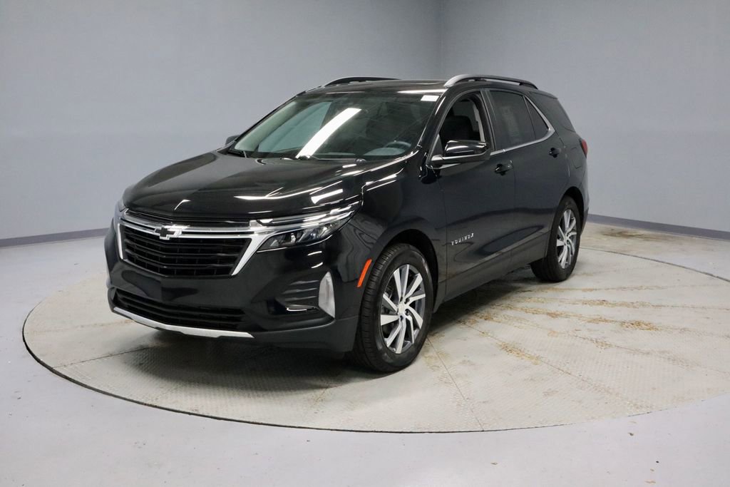 Used 2024 Chevrolet Equinox LT w/ LPO, Floor Liner Package image 7