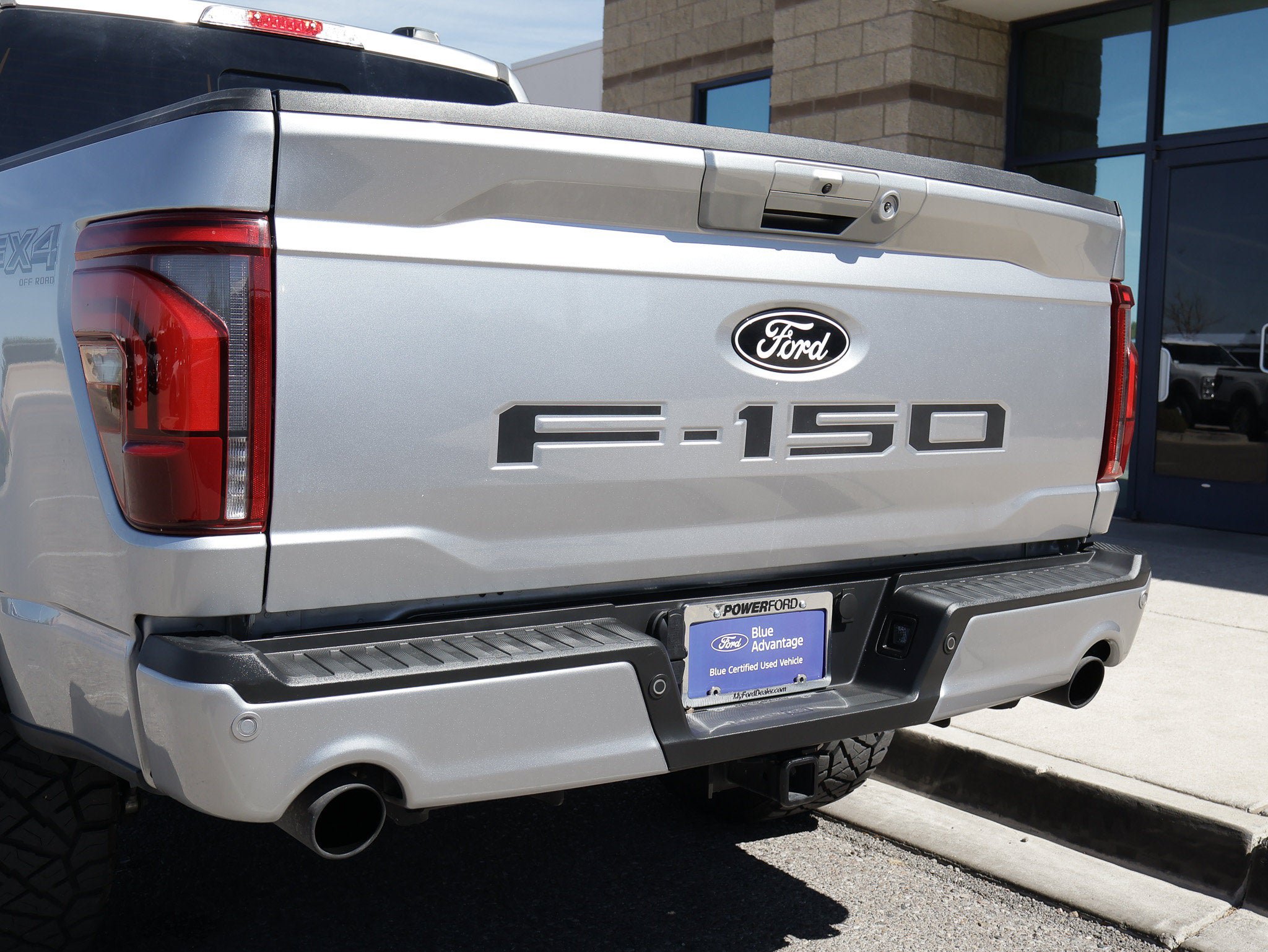 Certified 2024 Ford F150 Lariat w/ FX4 Off-Road Package AWD/4WD image 20