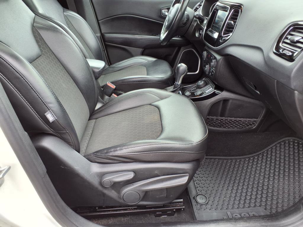 Used 2020 Jeep Compass Latitude image 8