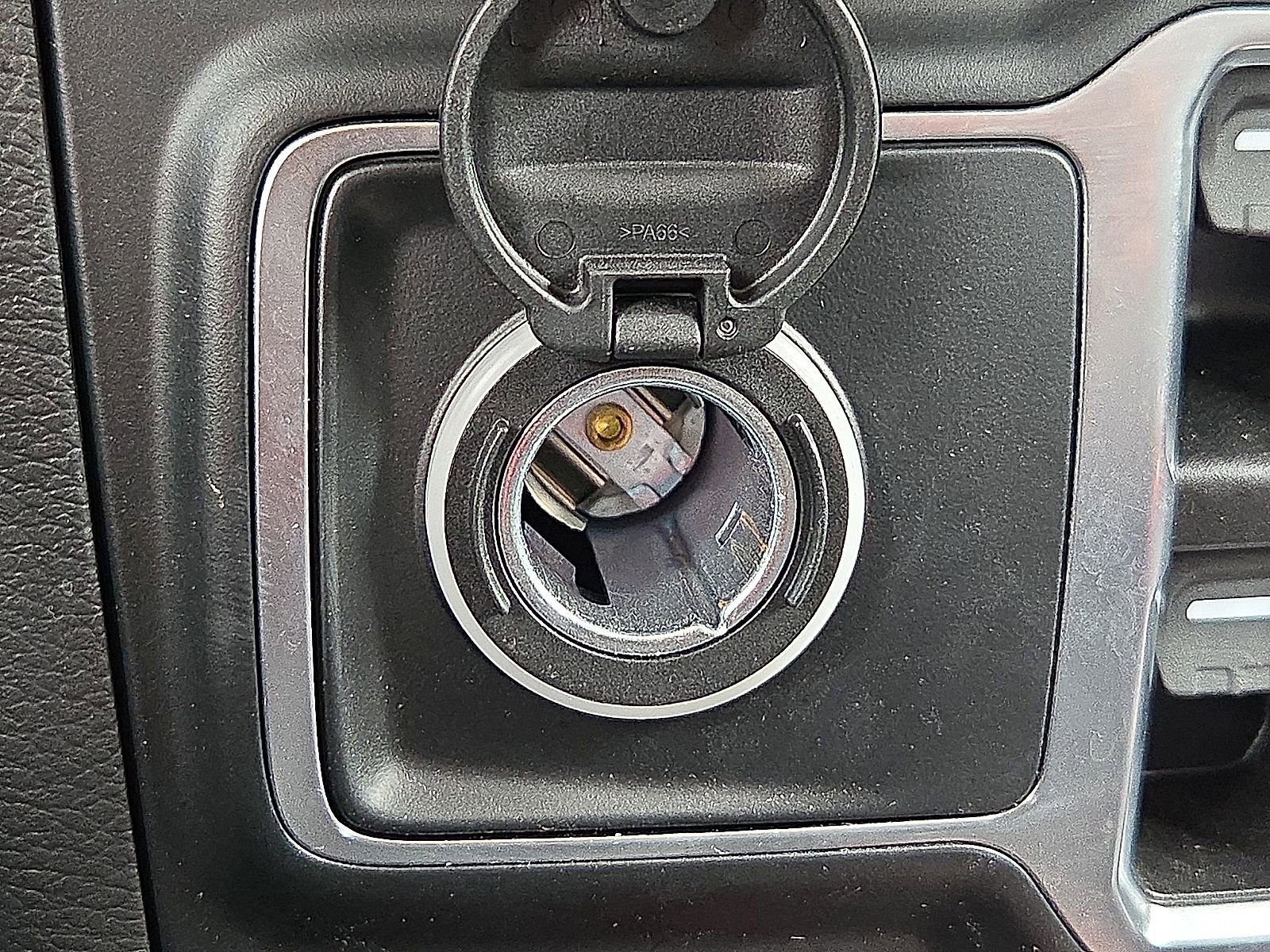 Used 2023 Jeep Gladiator Rubicon w/ LED Lighting Group AWD/4WD image 20