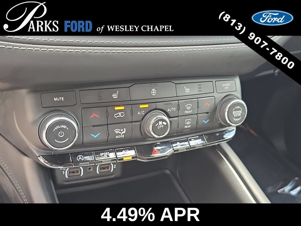 Used 2021 Dodge Durango SXT AWD/4WD image 24