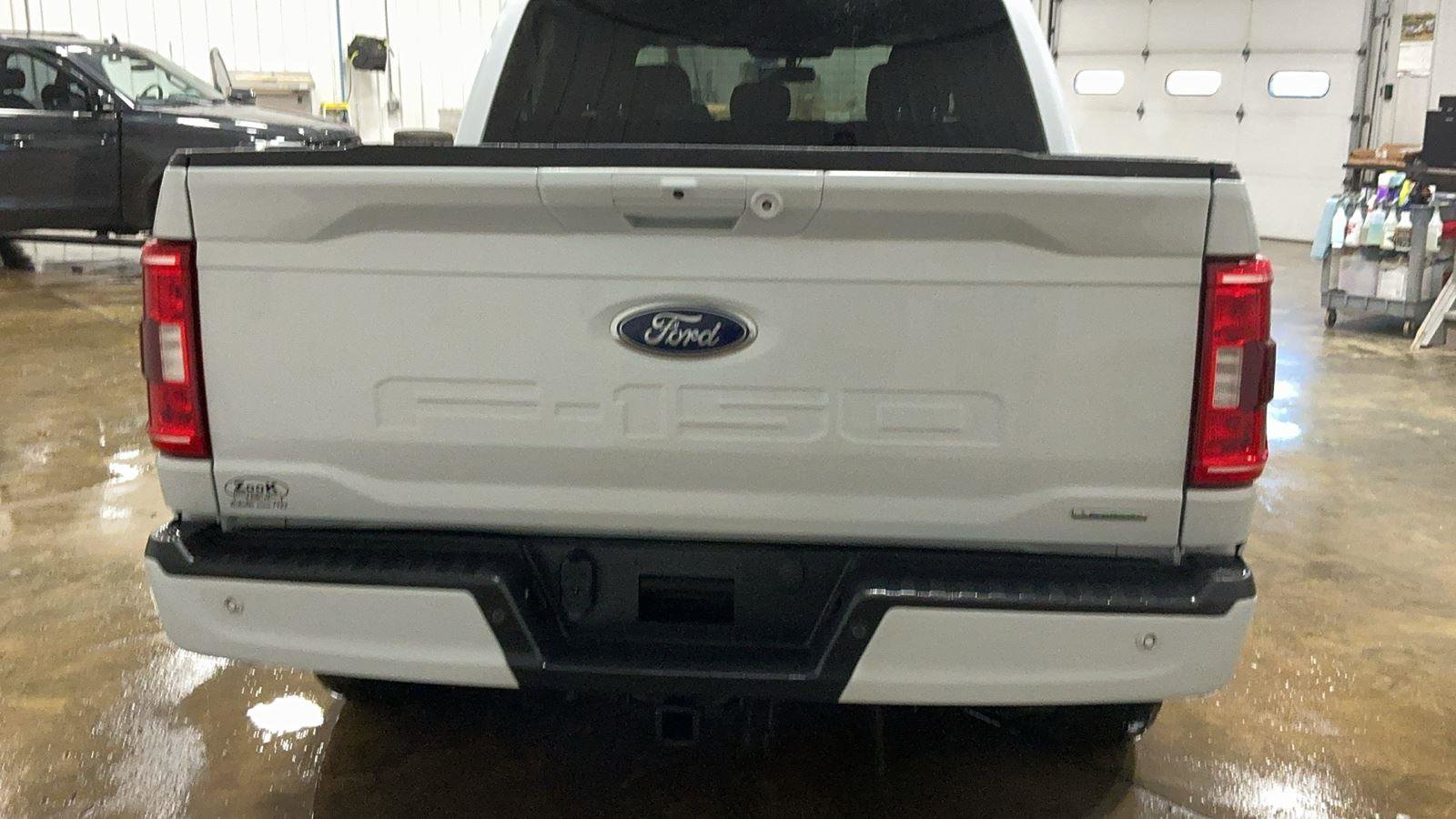 Certified 2022 Ford F150 XLT w/ Equipment Group 302A High image 7