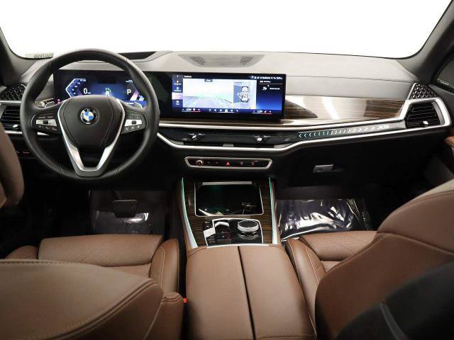 Used 2026 BMW X5 sDrive40i image 26