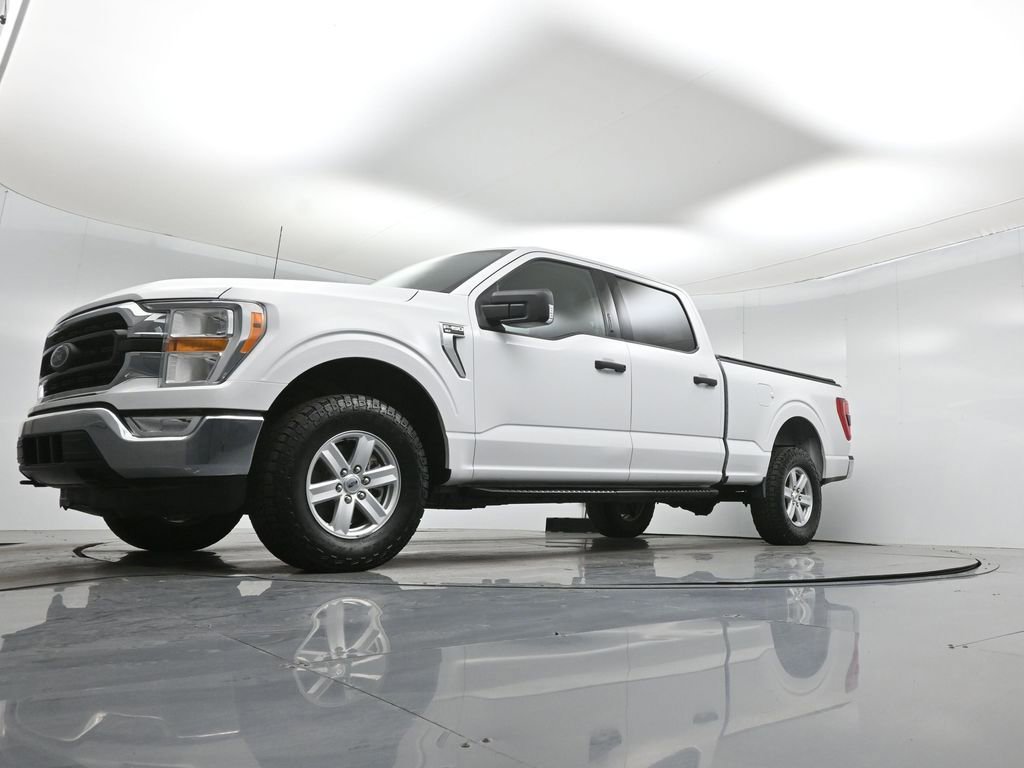 Certified 2021 Ford F150 XLT w/ Equipment Group 301A Mid image 27