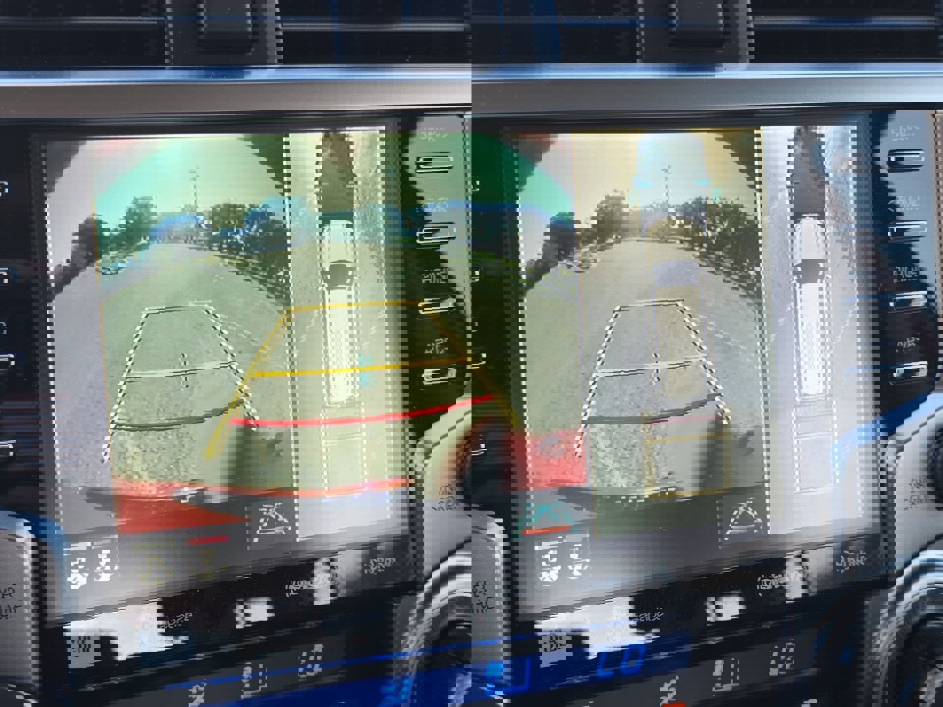 Used 2022 Toyota 4Runner Limited image 18