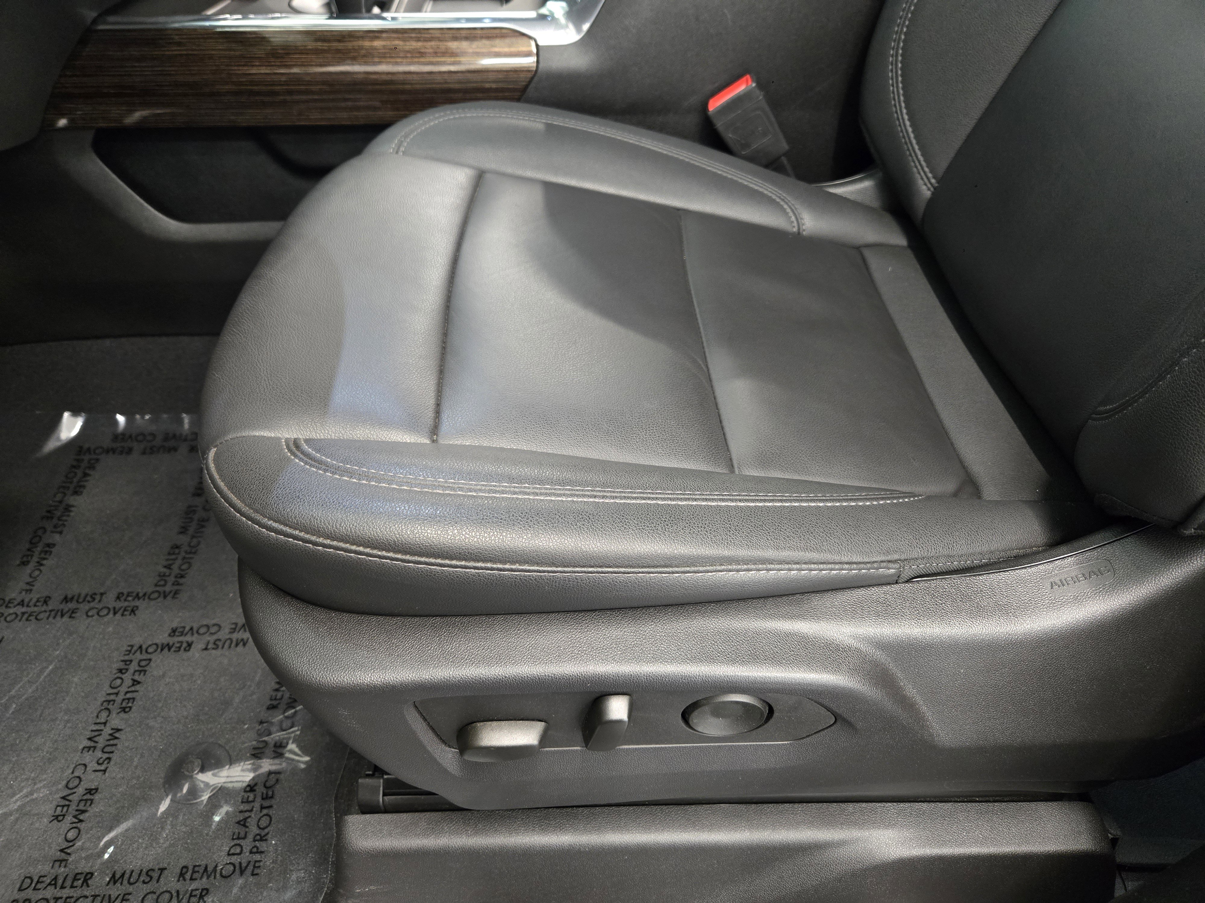 Used 2025 GMC Sierra 1500 Elevation w/ Elevation Premium Package image 19