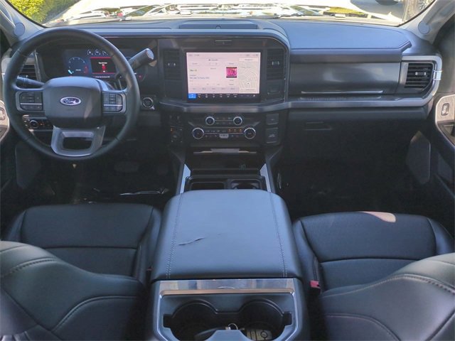 Certified 2025 Ford F350 Lariat w/ Chrome Package image 15