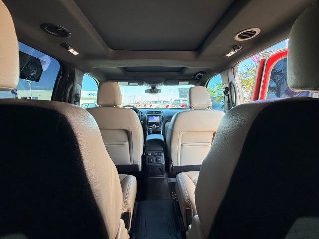 Certified 2019 Ford Explorer Limited w/ Ford Safe & Smart Package image 35