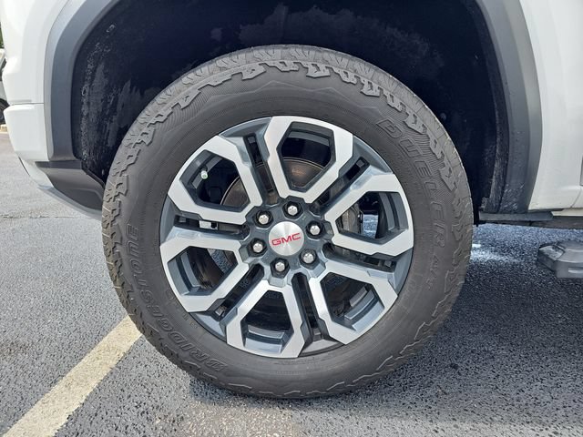 Used 2024 GMC Canyon AT4 w/ AT4 Premium Package AWD/4WD image 35