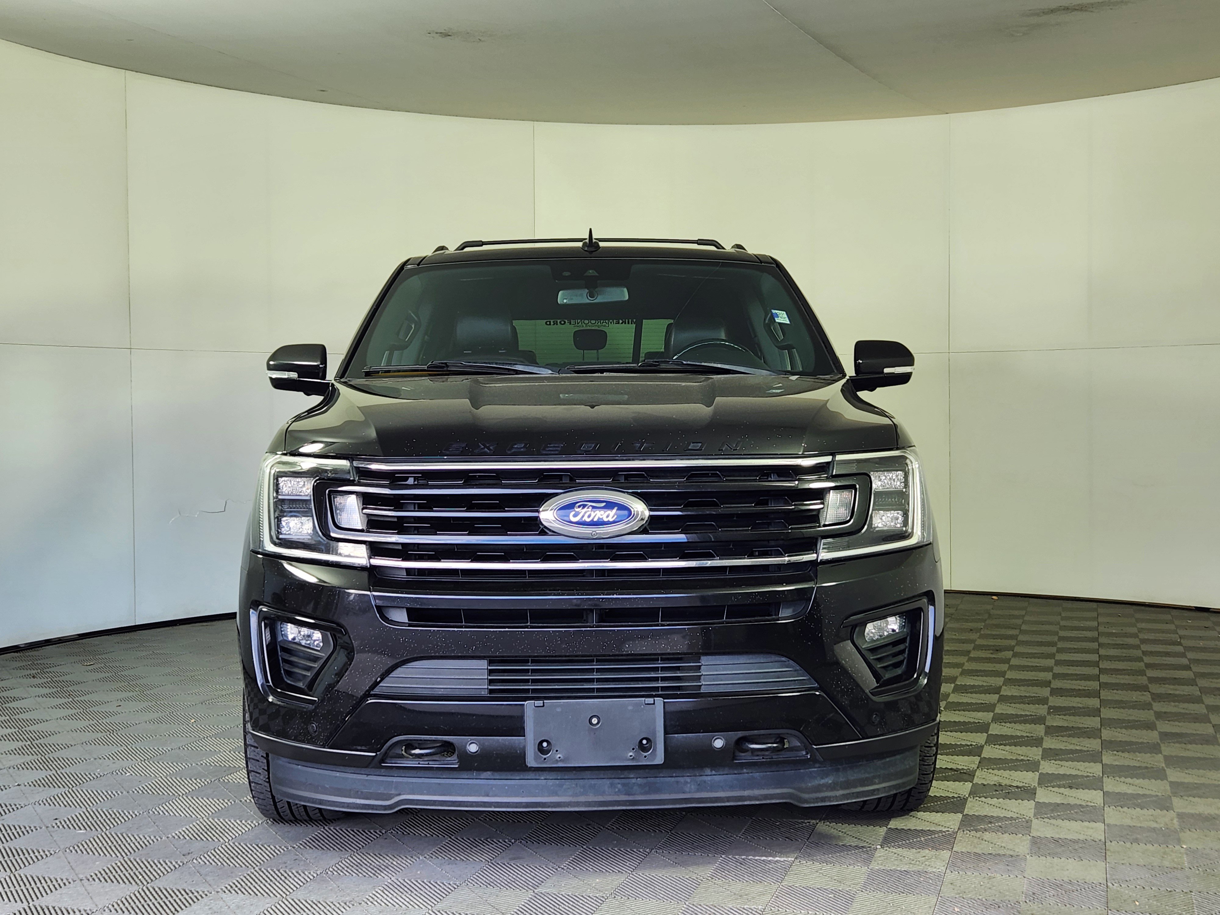 Certified 2019 Ford Expedition Limited w/ Equipment Group 303A image 8