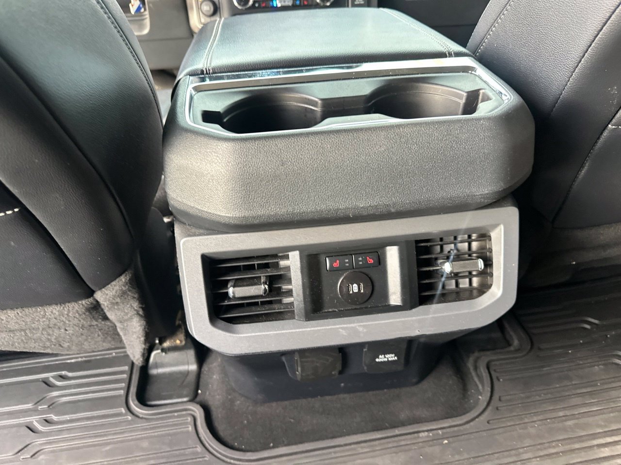 Certified 2024 Ford F250 Lariat w/ Sport Appearance Package AWD/4WD image 17