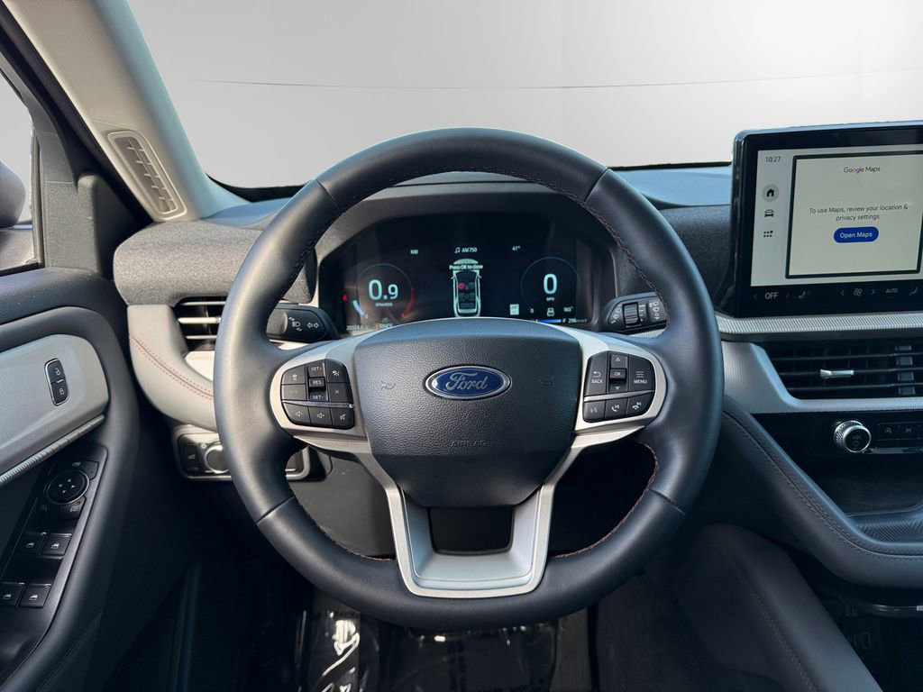 Certified 2025 Ford Explorer Active image 12