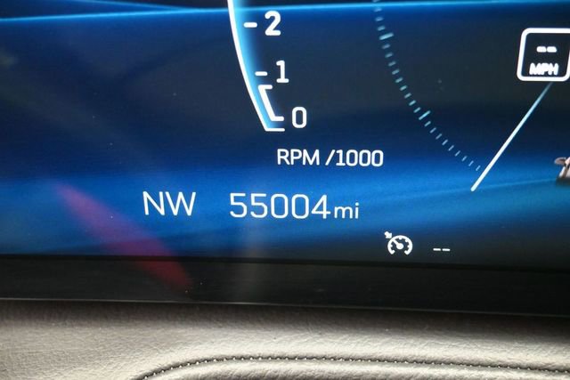 Used 2024 Cadillac XT4 Premium Luxury FWD image 19