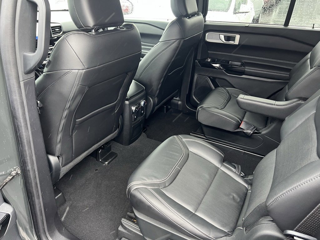 Certified 2022 Ford Explorer ST w/ Equipment Group 401A image 16