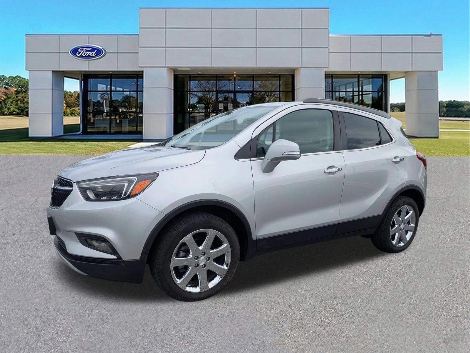 Used 2020 Buick Encore Essence w/ Experience Buick Package AWD/4WD image 4