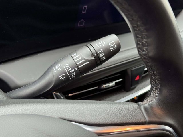 Used 2024 Buick Encore GX Sport Touring FWD image 28