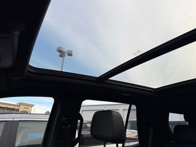 Used 2022 GMC Yukon Denali image 30