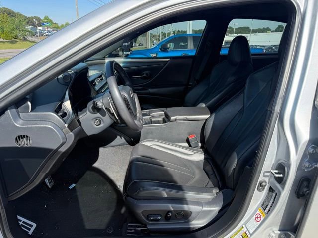 Used 2019 Lexus ES 350 F Sport w/ Accessory Package 2 FWD image 14