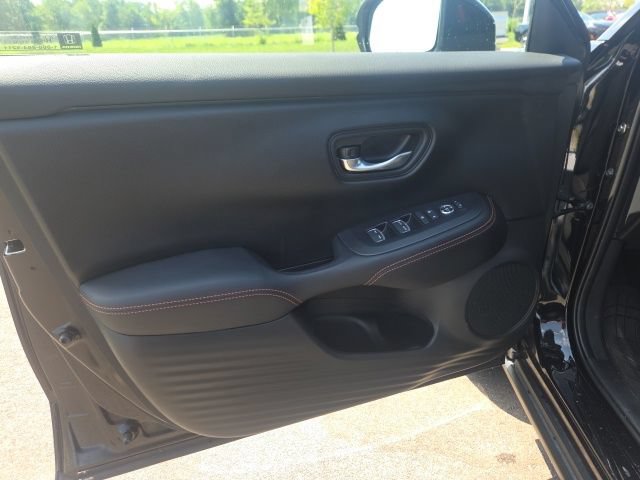 Used 2025 Honda HR-V Sport image 21
