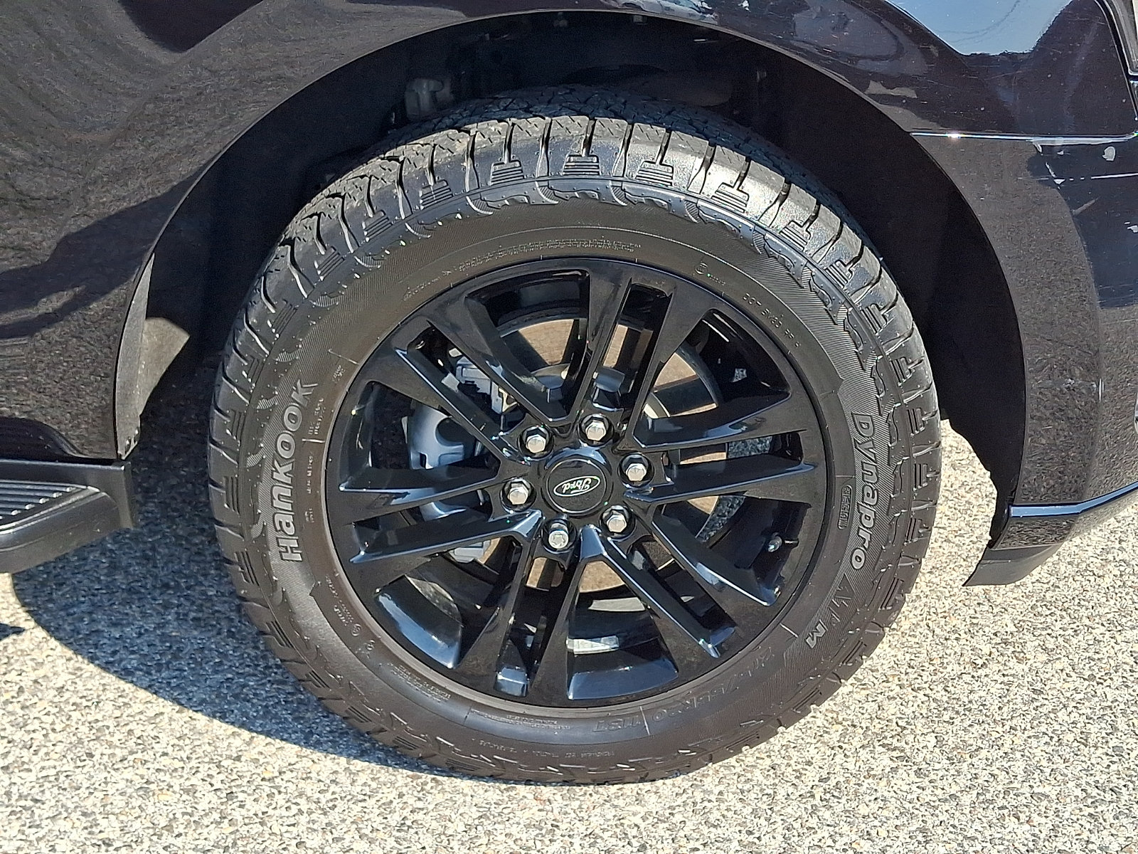 Certified 2024 Ford Expedition XLT AWD/4WD image 11
