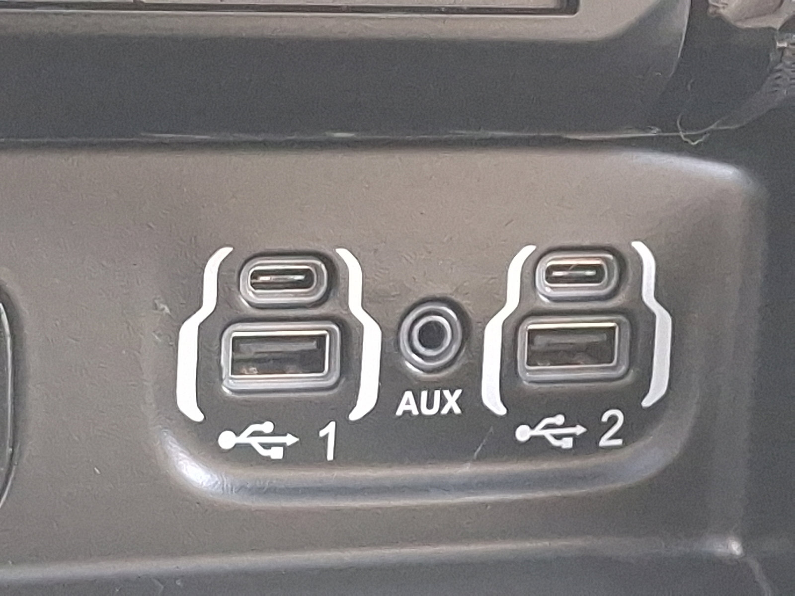 Used 2020 RAM 1500 Limited image 25