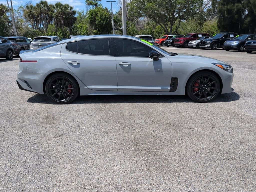 Used 2023 Kia Stinger GT2 w/ Option Group 015 image 2