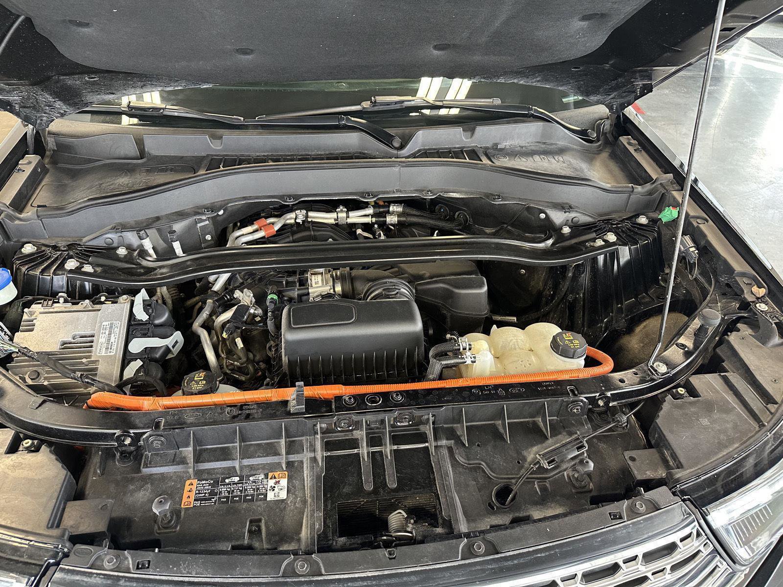 Certified 2021 Ford Explorer Limited w/ Hybrid Equipment Group 310A image 43