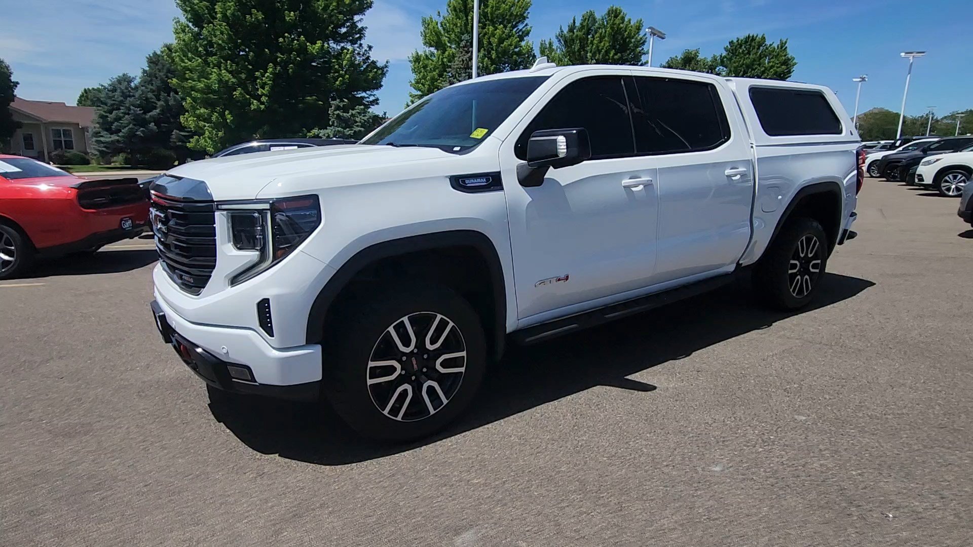 Used 2023 GMC Sierra 1500 AT4 w/ Technology Package AWD/4WD image 10