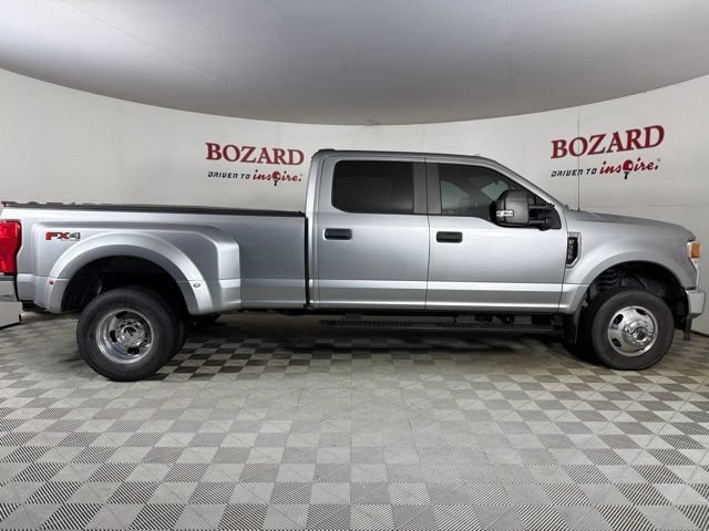 Certified 2020 Ford F350 XL w/ STX Appearance Package AWD/4WD image 9