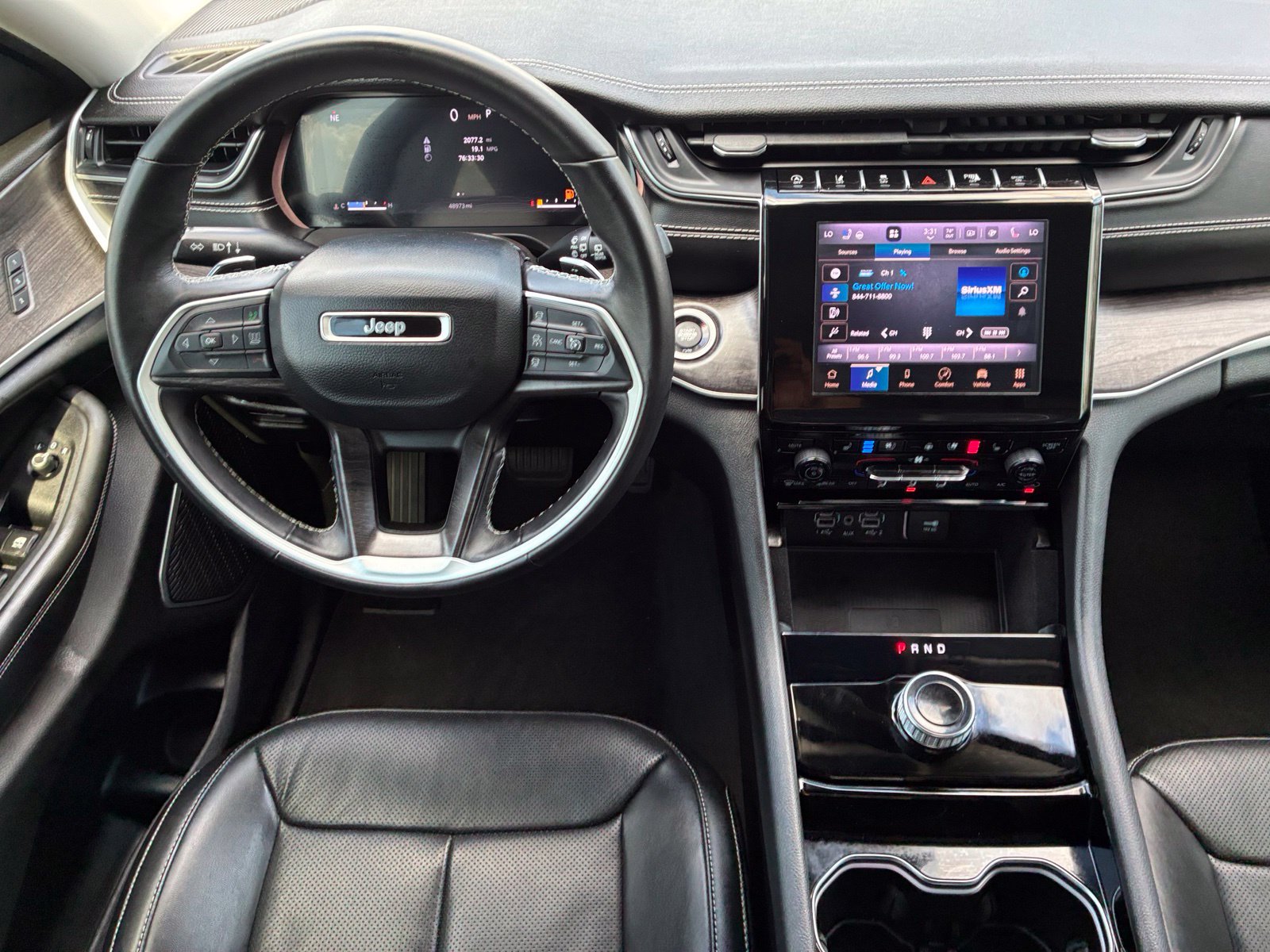 Used 2022 Jeep Grand Cherokee L Limited w/ Luxury Tech Group II RWD image 20