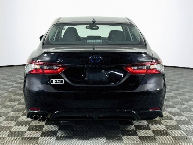 Used 2022 Toyota Camry SE w/ Convenience Package FWD image 6