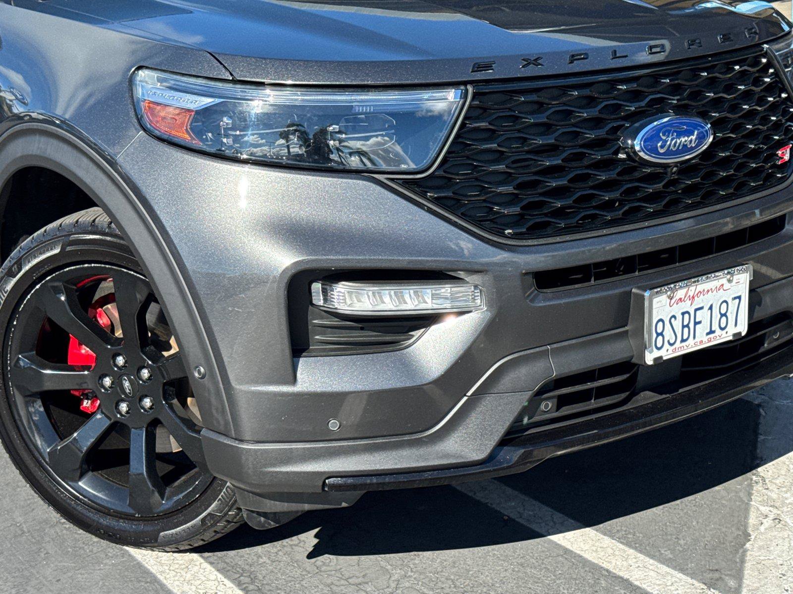 Certified 2020 Ford Explorer ST w/ ST Street Pack AWD/4WD image 3