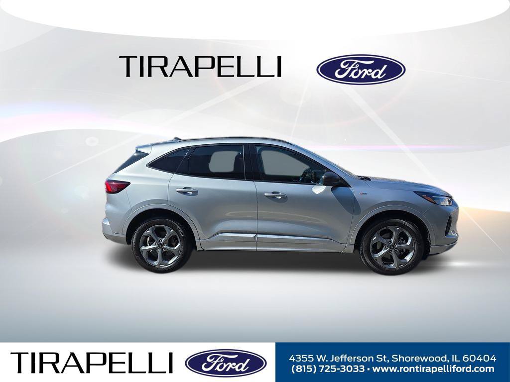 Certified 2023 Ford Escape ST-Line w/ Tech Pack #1 AWD/4WD image 8