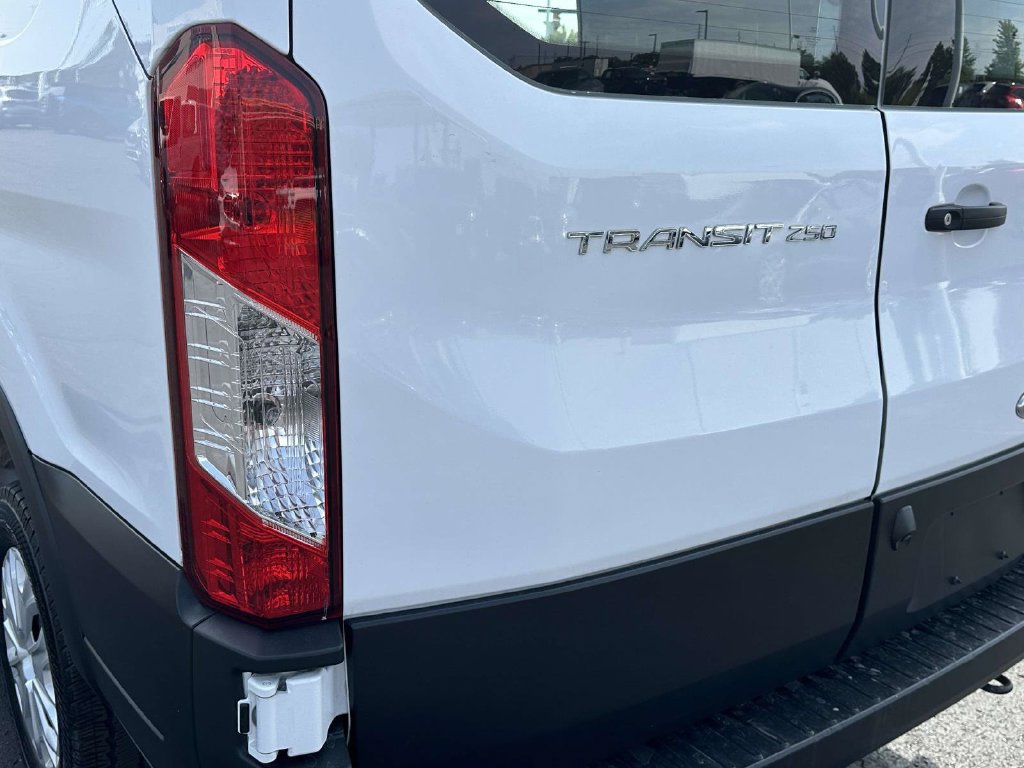 Certified 2025 Ford Transit 250 Low Roof w/ Exterior Upgrade Package RWD image 11