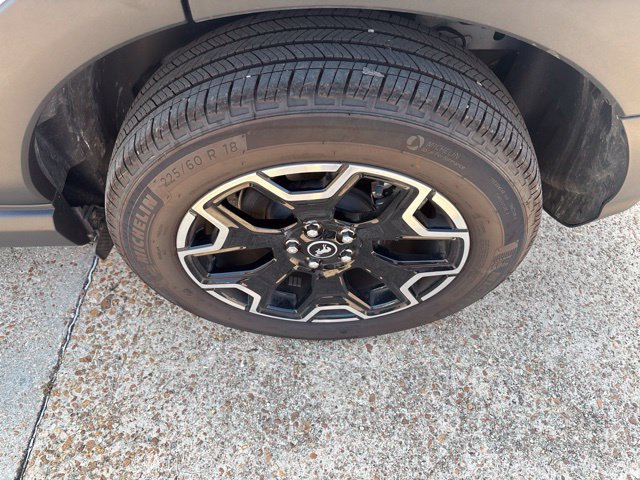 Certified 2025 Ford Bronco Sport Outer Banks w/ Outer Banks Tech Package+ AWD/4WD image 12
