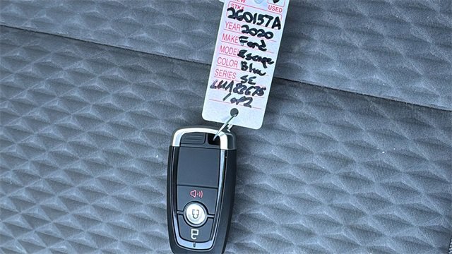 Certified 2020 Ford Escape SE image 31