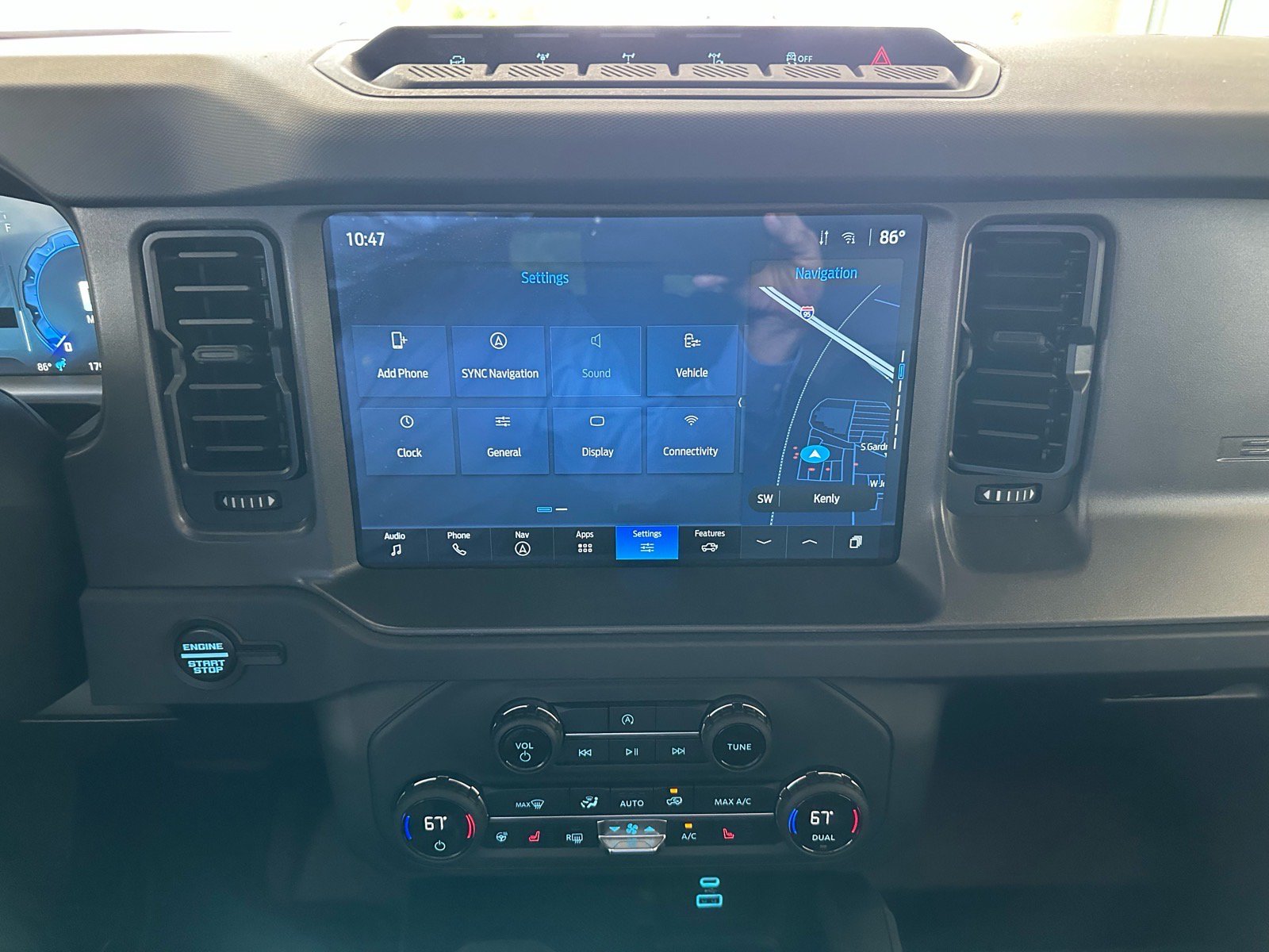 Certified 2025 Ford Bronco Badlands AWD/4WD image 32