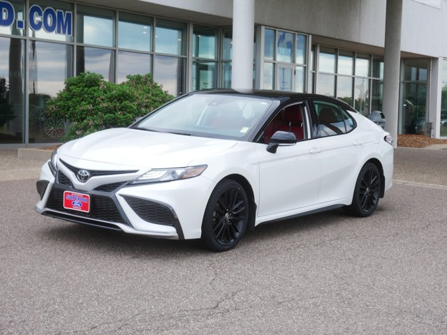 Used 2022 Toyota Camry XSE w/ Blackout Package (TMS) FWD image 1
