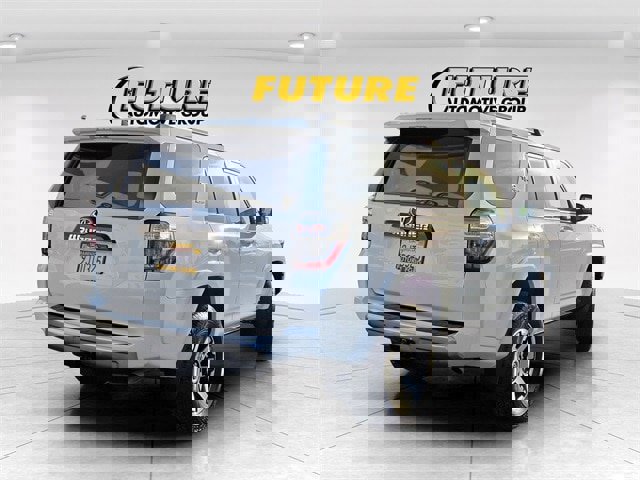 Used 2023 Toyota 4Runner TRD Off-Road Premium image 3