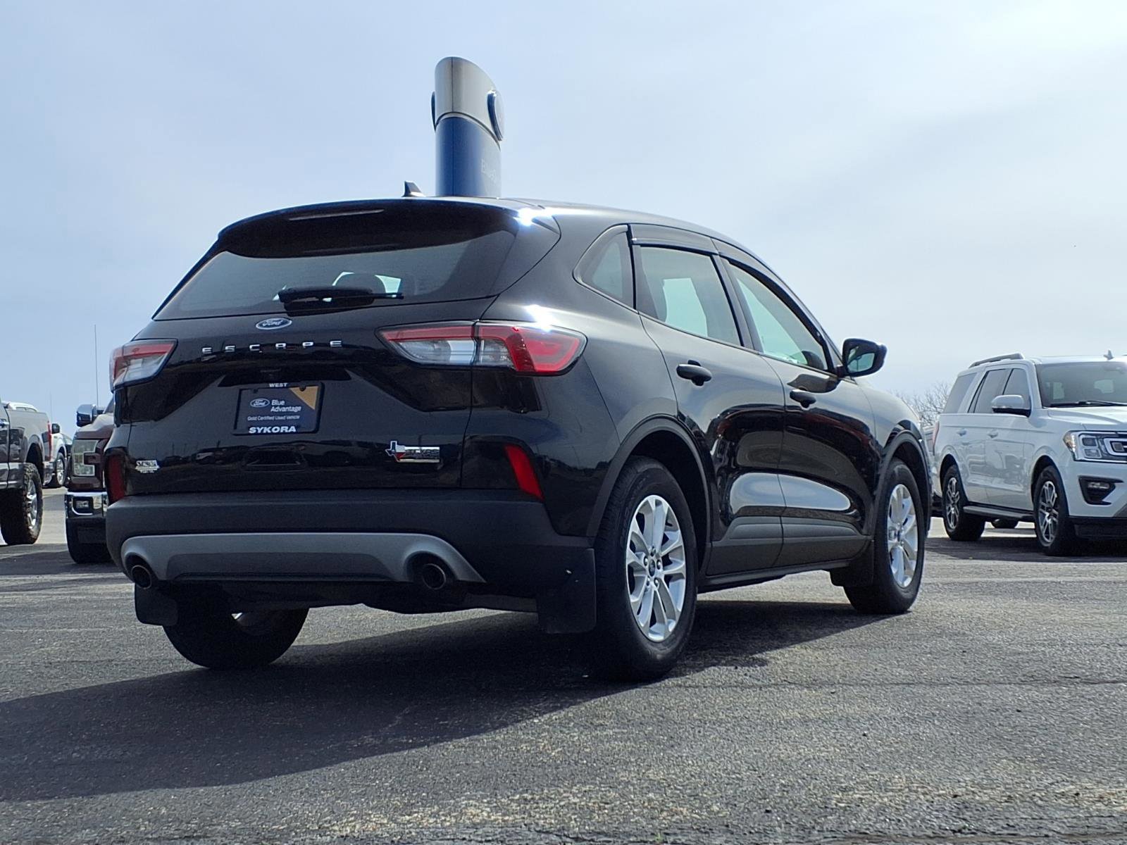 Certified 2022 Ford Escape S image 3